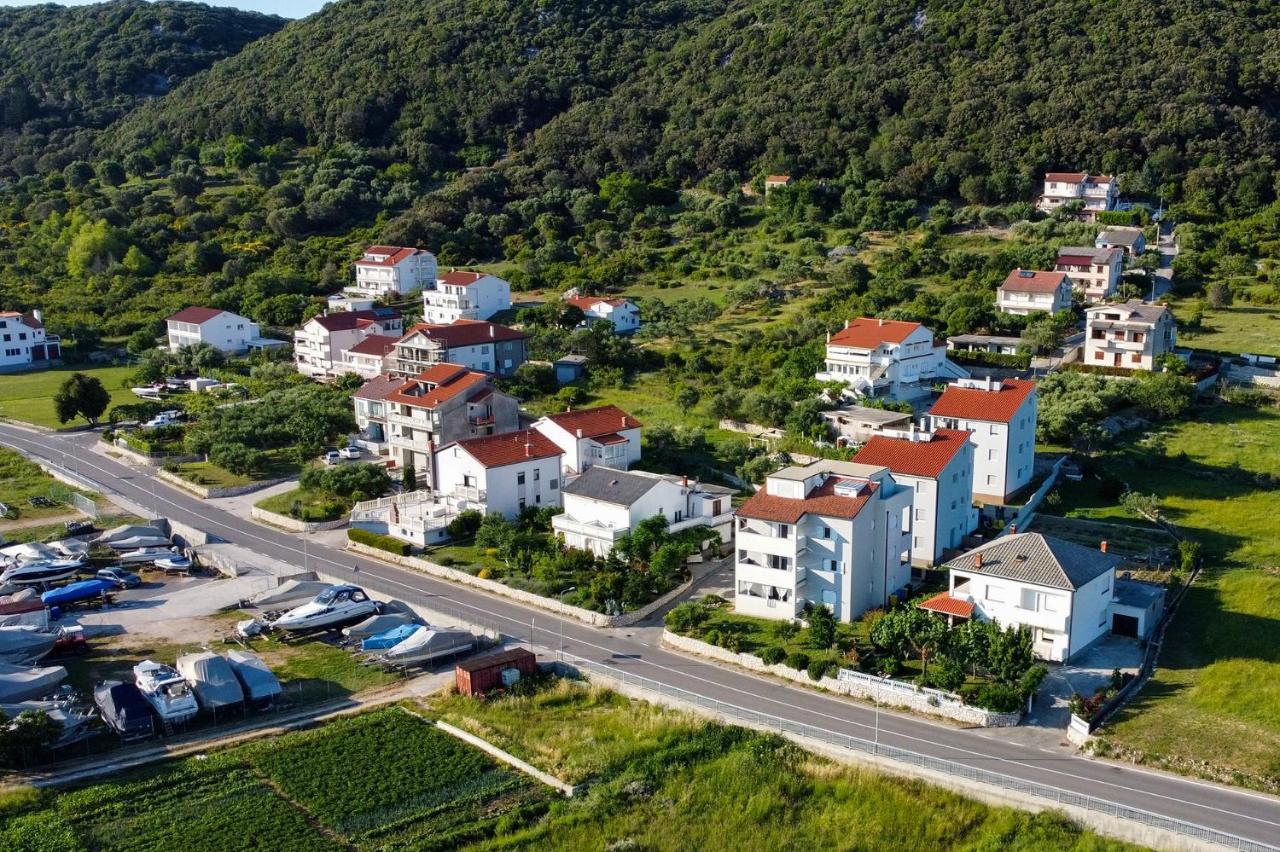 Apartman Belisima Deluxe Supetarska Draga Dış mekan fotoğraf