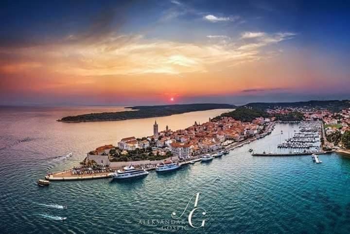 Apartman Belisima Deluxe Supetarska Draga Dış mekan fotoğraf