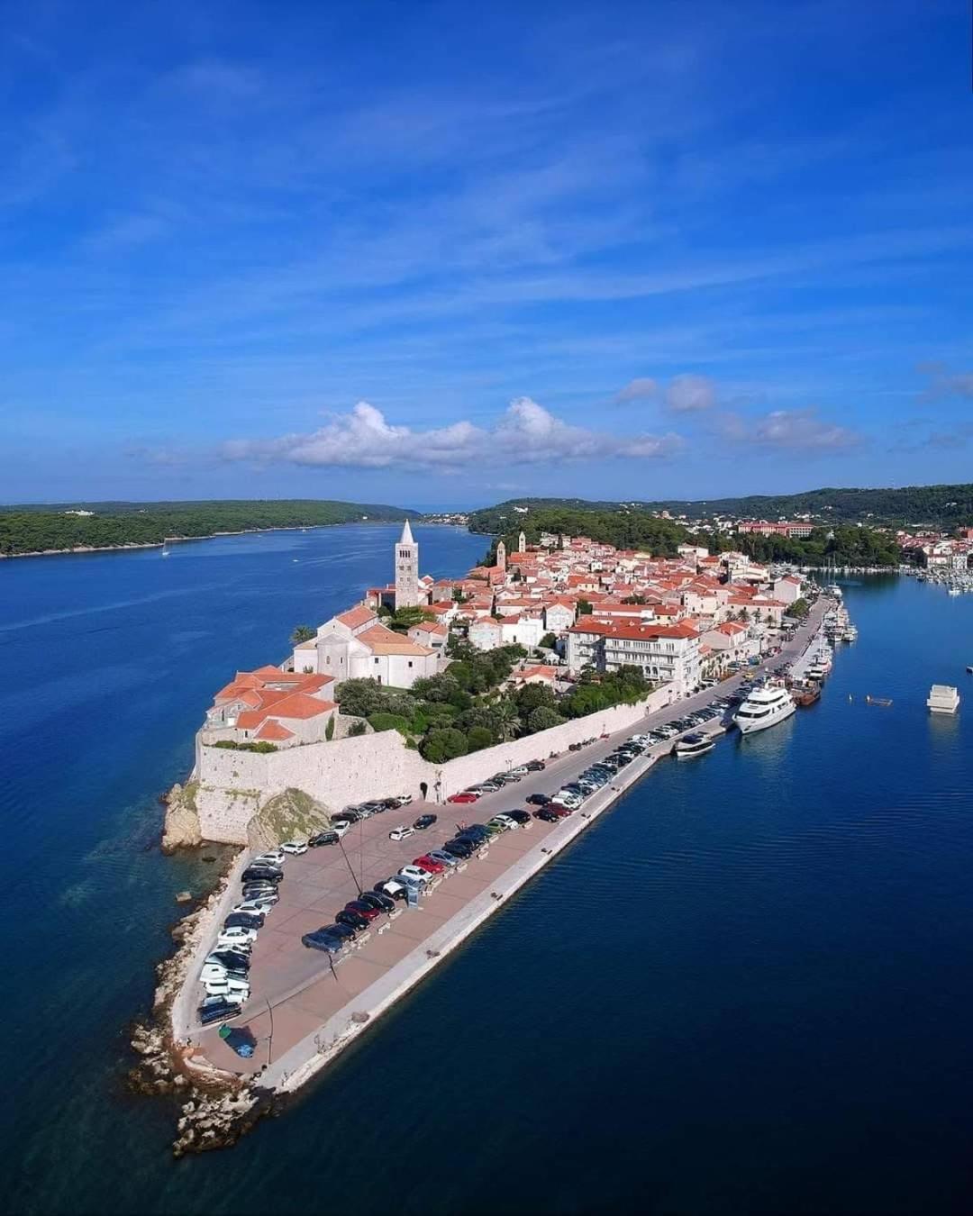 Apartman Belisima Deluxe Supetarska Draga Dış mekan fotoğraf