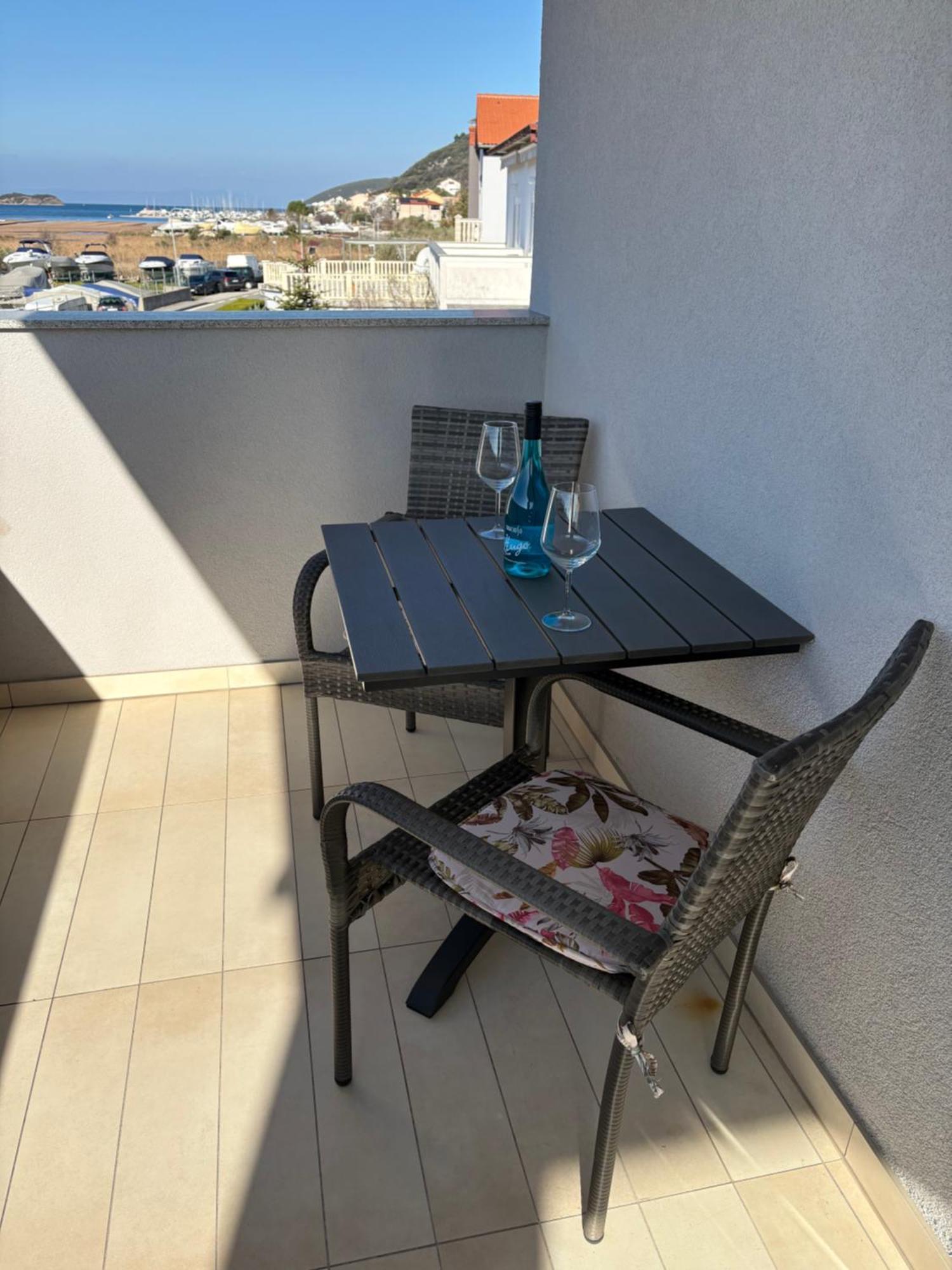 Apartman Belisima Deluxe Supetarska Draga Dış mekan fotoğraf